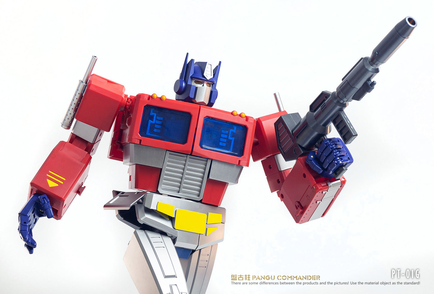 [Preorder] Pangu Toys PT-01G Commander G1 Optimus Prime 45cm Transformable Action Figure